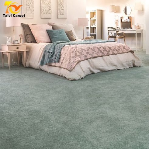 Wall to Wall Carpet - Image 4